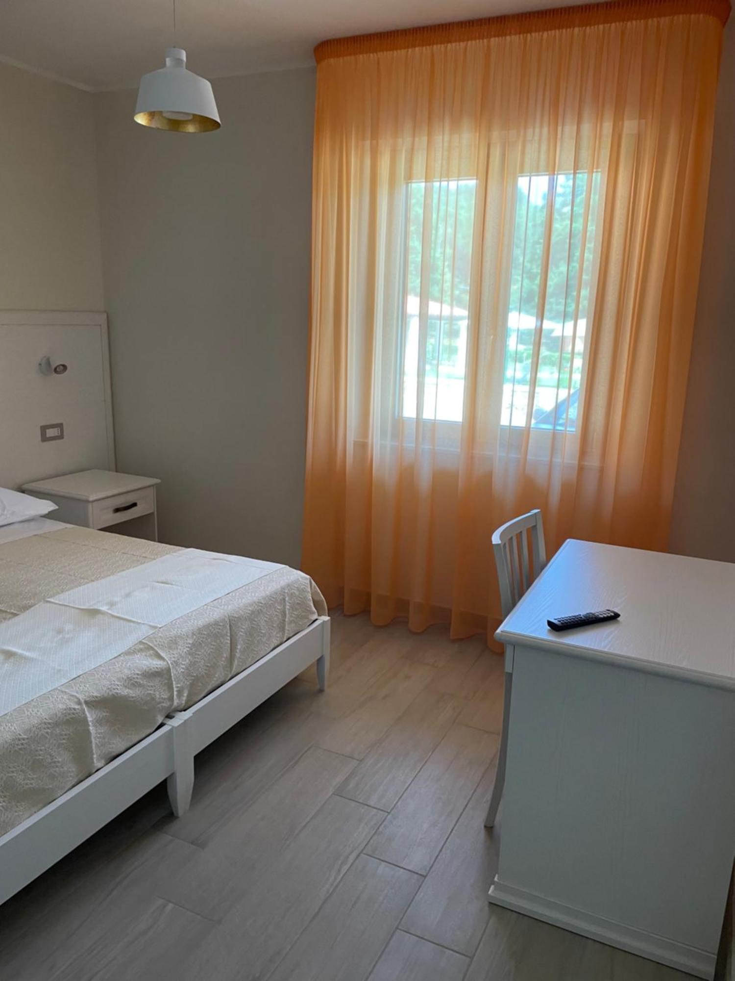 Fd Lorichella Hotel Lorica Eksteriør billede