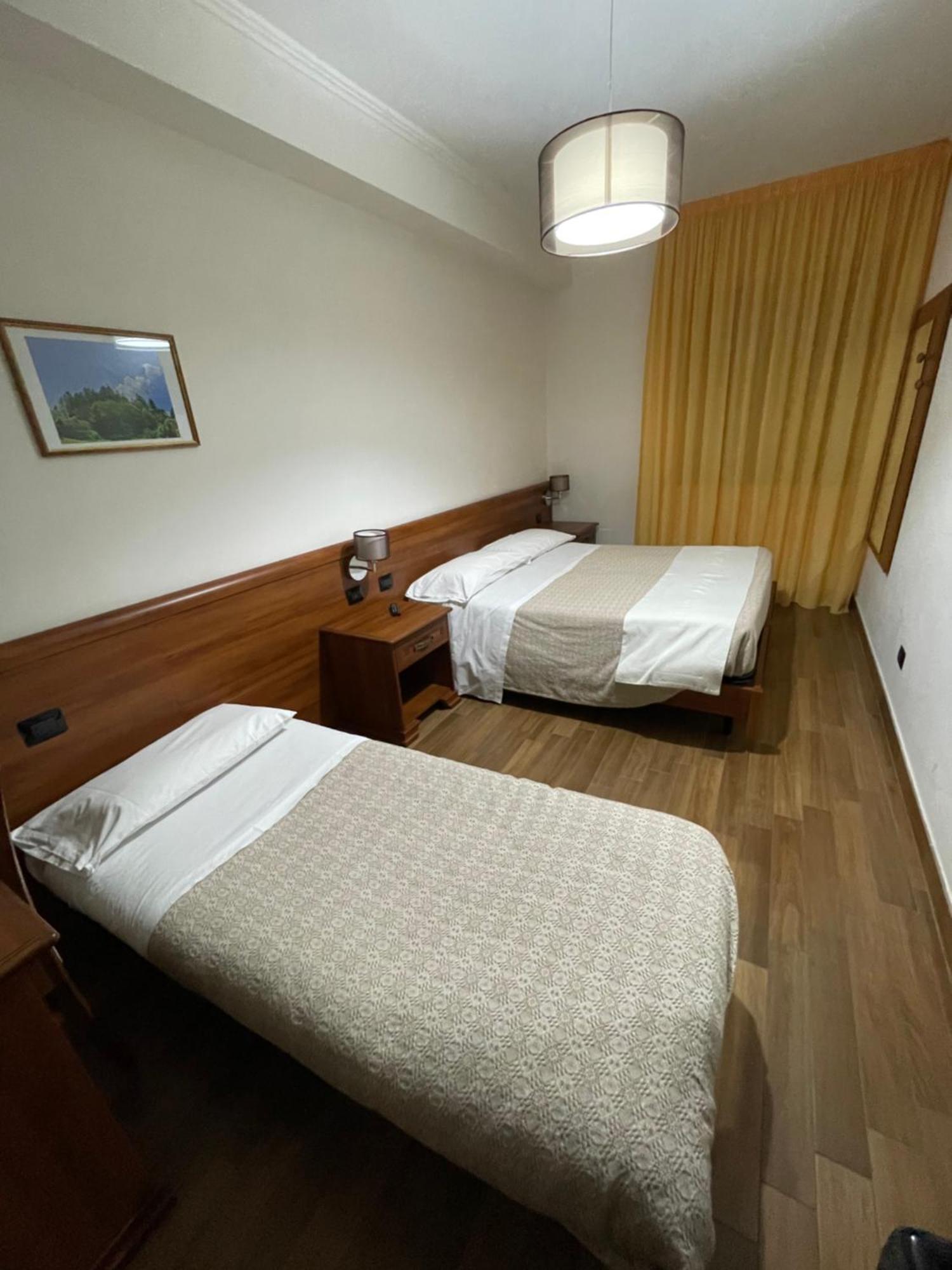 Fd Lorichella Hotel Lorica Eksteriør billede