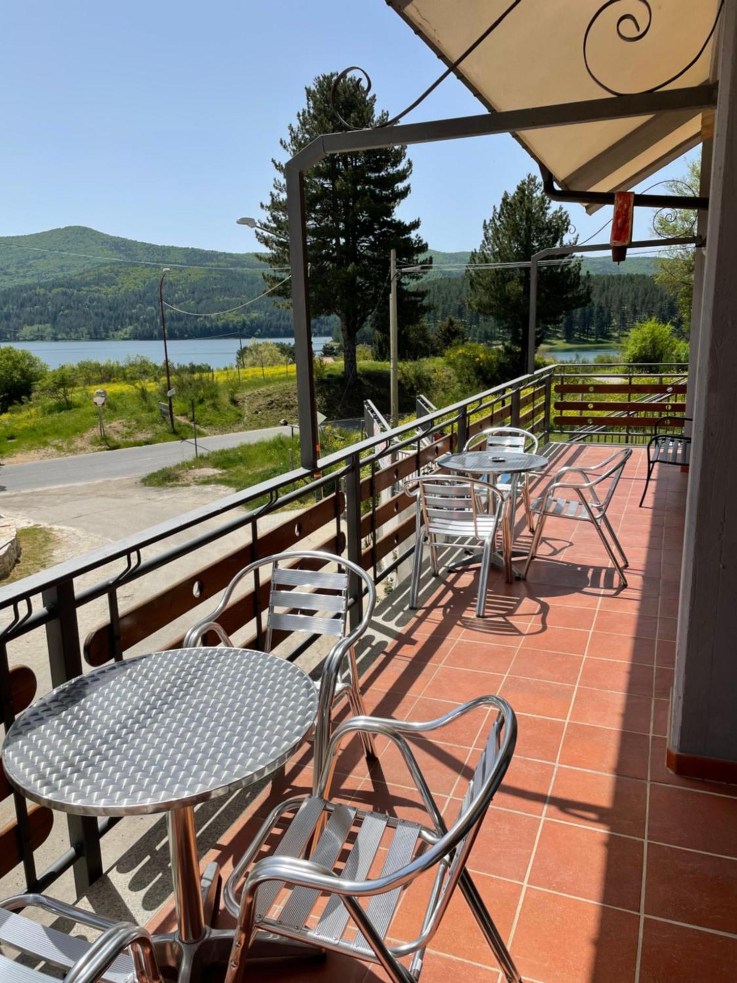 Fd Lorichella Hotel Lorica Eksteriør billede
